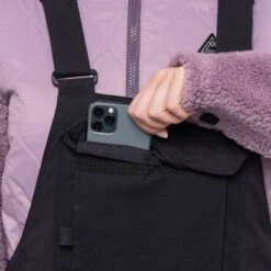 686 Womens Black Magic Bib 2023 -Ski Discount Store 686 black magic bib 10