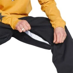 Volcom VLCM X Dustbox Pant 2023 -Ski Discount Store volcom dustbox 0012 G1352313 BLK 15