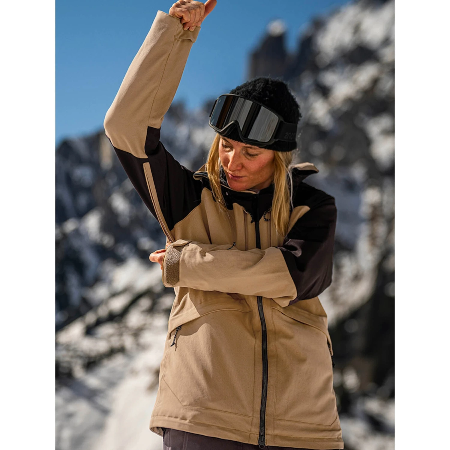 Volcom Shelter 3D Stretch Jacket 2023 6 Volcom Shelter 3D Stretch Jacket 2023 - Image 4